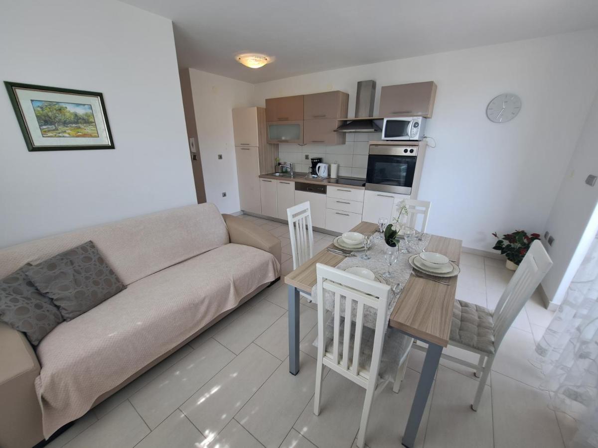 Apartments Fran I Baska  Ngoại thất bức ảnh